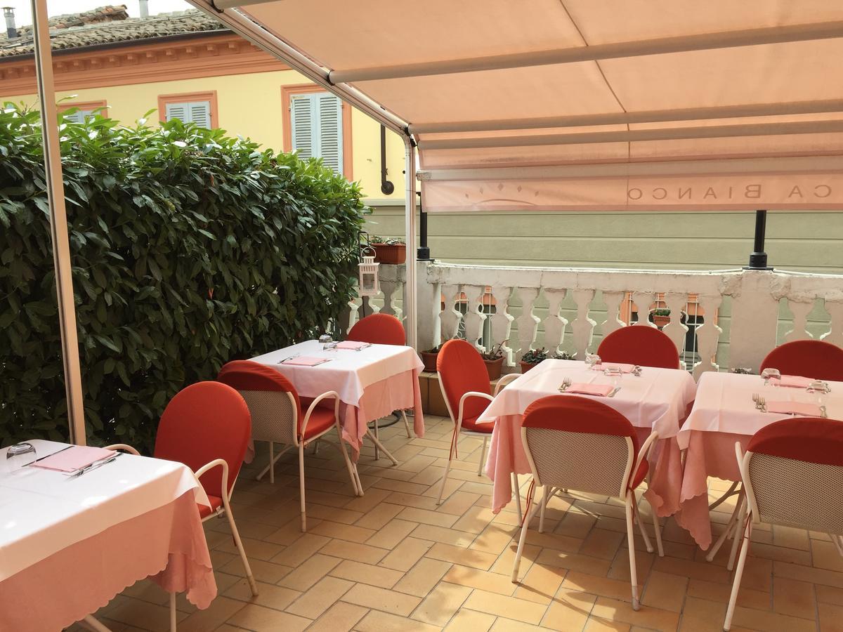 Il Duca Bianco Hotel Calosso Exterior photo
